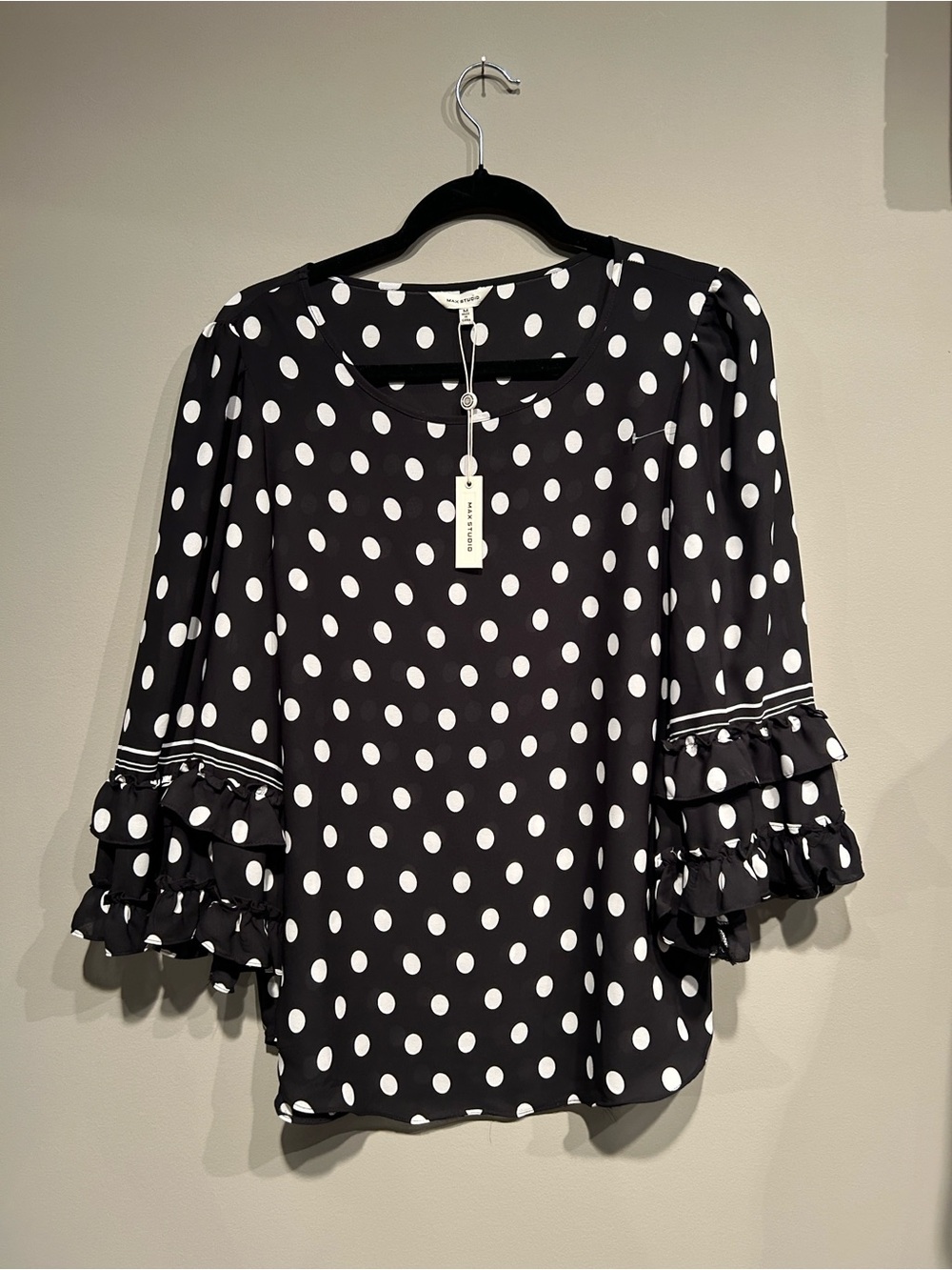 Max Studio Black and White Polka Dot Ruffle-Sleeve Blouse